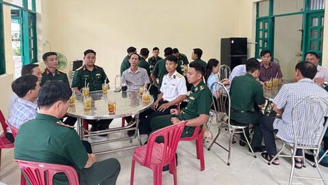 Đồn Biên phòng Tiên Hải ra mắt mô hình “Bữa sáng Biên phòng - Thắm tình quân dân”