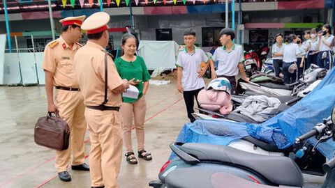 Đảm bảo trật tự, an toàn giao thông trong học sinh