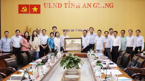 An Giang làm việc với Ngân hàng Thế giới về các dự án thích ứng biến đổi khí hậu