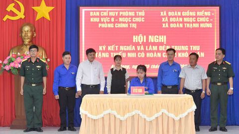 Ban Chỉ huy phòng thủ khu vực 6 - Ngọc Chúc ký kết nghĩa với tổ chức Đoàn địa bàn đóng quân