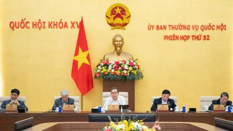Phiên họp thứ 53 của Ủy ban Thường vụ Quốc hội diễn ra ngày 12/1