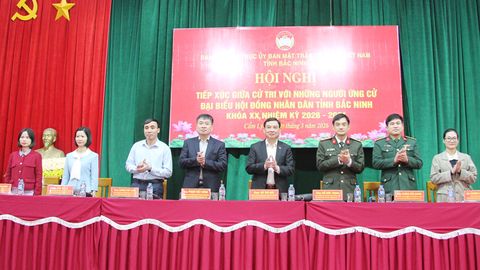 Ứng cử viên đại biểu HĐND tỉnh Bắc Ninh tiếp xúc cử tri tại đơn vị bầu cử số 3