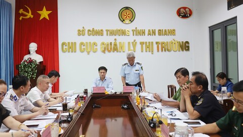 An Giang tích cực chống buôn lậu, gian lận thường mại trong kinh doanh xăng dầu