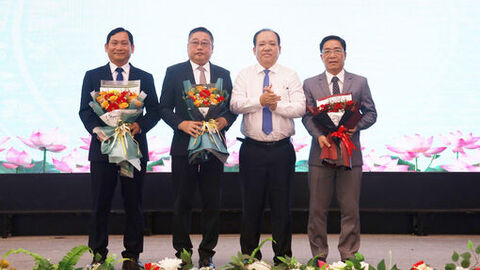 Trường Đại học Kiên Giang công bố quyết định bổ nhiệm Hiệu trưởng, Phó Hiệu trưởng