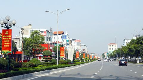 Bắc Ninh: Cờ, hoa rực rỡ hướng về Đại hội Đảng