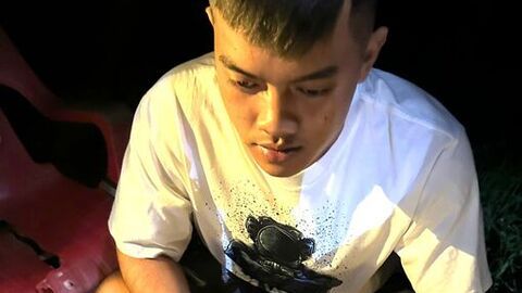 Khởi tố đối tượng tàng trữ trái phép vũ khí quân dụng