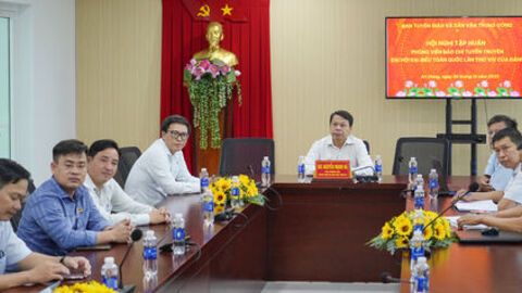 Tập huấn cho cán bộ, phóng viên báo chí tuyên truyền Đại hội XIV của Đảng