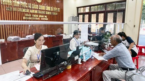 Tăng cường kỷ luật, kỷ cương hành chính, tác phong, lề lối làm việc trong cơ quan của Đảng và hệ thống chính trị