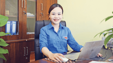 Cán bộ cơ sở “miệng nói, tay làm”