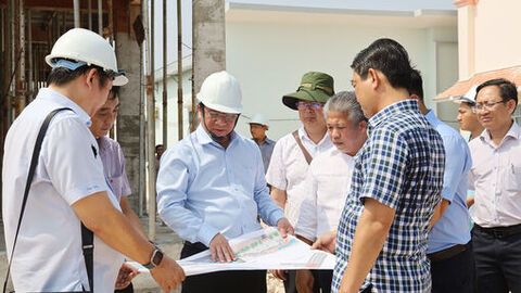 Chủ tịch UBND tỉnh An Giang Hồ Văn Mừng thăm các công trình trọng điểm