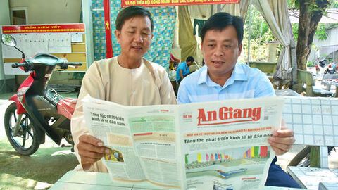 Chờ ngày cầm lá phiếu