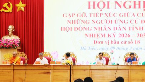 Ứng cử viên đại biểu HĐND tỉnh An Giang tiếp xúc cử tri phường Hà Tiên và xã Tiên Hải