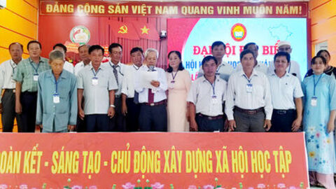 Ông Võ Văn Tuân được bầu giữ chức Chủ tịch Hội Khuyến học xã Khánh Bình