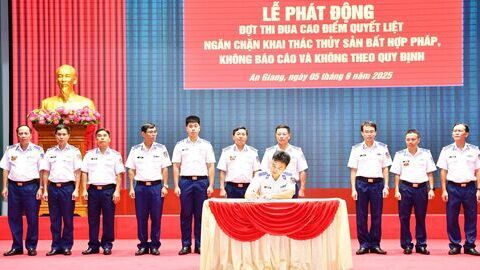 Bộ Tư lệnh Vùng Cảnh sát biển 4 quyết tâm thi đua thực hiện nhiệm vụ chống khai thác IUU