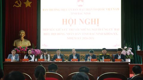 Ứng cử viên đại biểu HĐND tỉnh Bắc Ninh tiếp xúc cử tri tại đơn vị bầu cử số 4