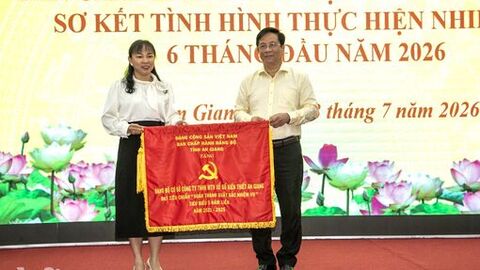 Chủ tịch UBND tỉnh An Giang Hồ Văn Mừng: Không đạt chỉ tiêu phát triển đảng viên, bí thư cấp ủy chỉ được xếp loại cao nhất là "hoàn thành nhiệm vụ"
