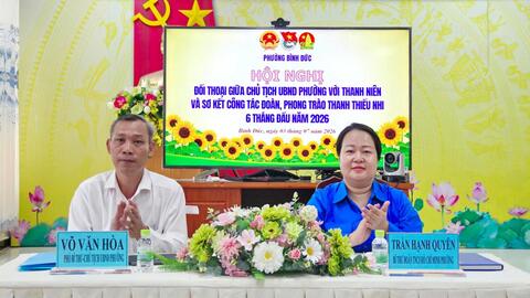 Chủ tịch UBND phường Bình Đức đối thoại với đoàn viên, thanh niên, học sinh