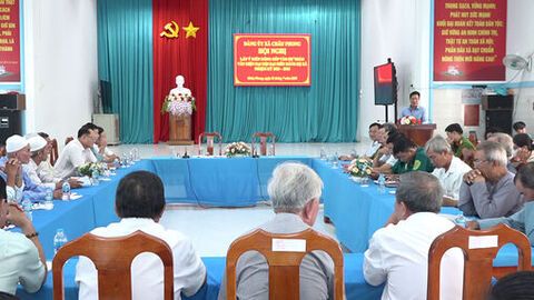 Ý Đảng - lòng dân hòa nhịp trước thềm đại hội