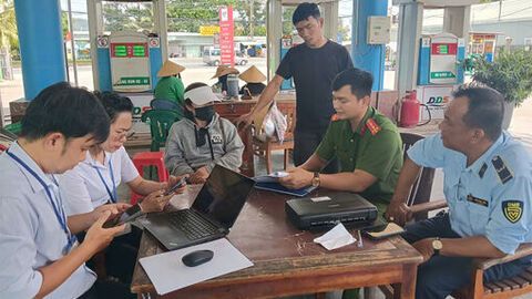 Phú Quốc: Xử phạt 15 triệu đồng doanh nghiệp xăng dầu "ghim hàng"