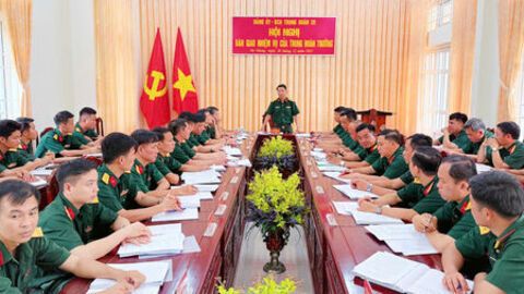 Bàn giao nhiệm vụ Trung đoàn trưởng Trung đoàn 20