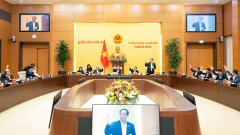 Phiên họp thứ 52, Ủy ban Thường vụ Quốc hội: Bổ sung thẩm quyền cho công an xã trong kiểm tra môi trường, an toàn thực phẩm