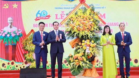 Trường Trung học phổ thông Lạng Giang số 1: Chặng đường 60 năm "vun trồng" tri thức, viết tiếp hành trình tự hào