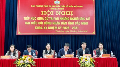 Ứng cử viên đại biểu HĐND tỉnh Bắc Ninh tiếp xúc cử tri tại phường Yên Dũng