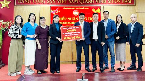 Công ty cổ phần BMK invest hỗ trợ 2 tỷ đồng ủng hộ Tết vì người nghèo tỉnh Bắc Ninh