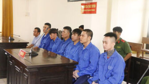 Hành hạ ngư phủ, che giấu tội phạm, 8 bị cáo lãnh án tù