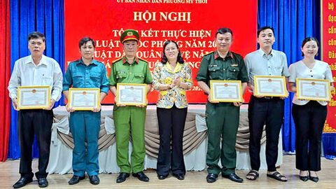 Phường Mỹ Thới tổng kết thực hiện các luật về quốc phòng, an ninh