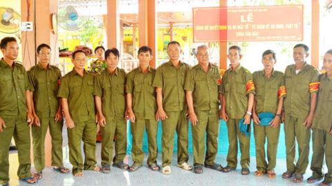 Ra mắt Tổ Tự quản về an ninh, trật tự chùa Văn Râu