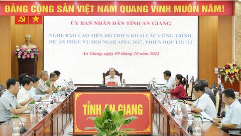 UBND tỉnh An Giang nghe báo cáo tiến độ triển khai các công trình, dự án phục vụ Hội nghị APEC 2027