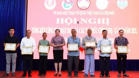 Xã Chợ Mới tổng kết công tác Mặt trận và các tổ chức chính trị - xã hội năm 2025