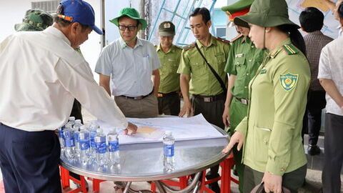 Kiểm tra công tác phòng, chống cháy rừng các xã Hòn Đất, Bình Sơn, Bình Giang