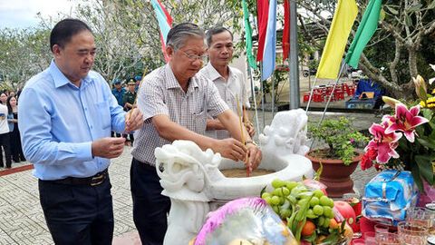 UBND xã Ba Chúc tổ chức lễ kỷ niệm 103 năm Ngày sinh cố Thủ tướng Võ Văn Kiệt
