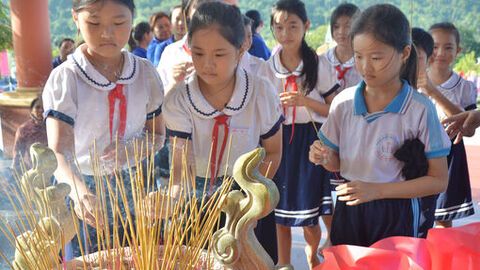 Khơi đậy niềm tự hào dân tộc từ Lễ hội Phan Thị Ràng 