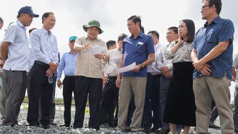 Khảo sát tiến độ thực hiện các dự án trên địa bàn xã Vĩnh Phong 