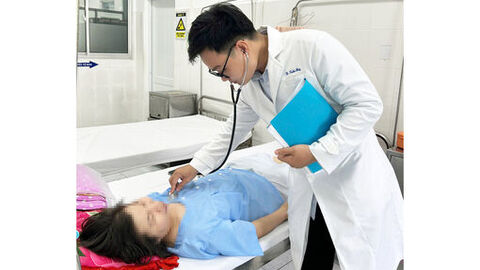 Vững lý luận, chắc hành động