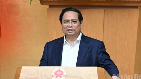 Hoàn thiện khung khổ pháp luật, nâng cao hiệu lực, hiệu quả hoạt động quản lý nhà nước