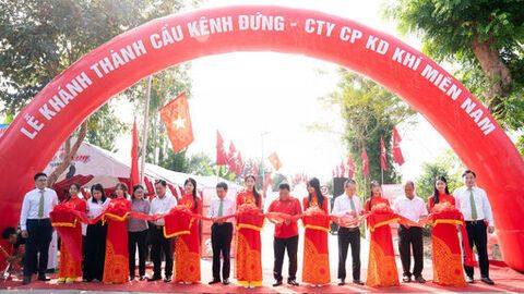 Xã Cần Đăng khánh thành cầu Kênh Đứng