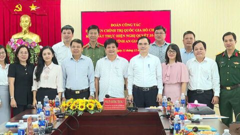 Đoàn công tác của Học viện Chính trị Quốc gia Hồ Chí Minh làm việc tại An Giang