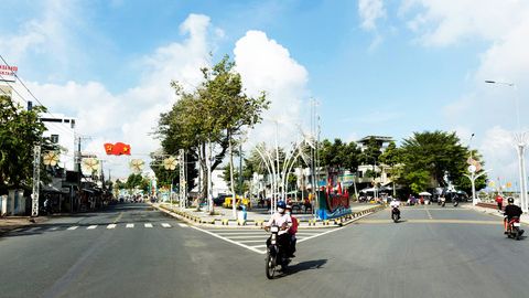 Khát vọng tăng trưởng 2 con số