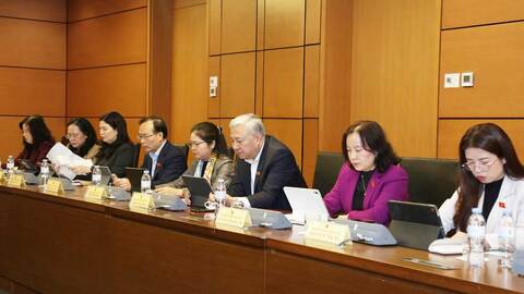 Đoàn đại biểu Quốc hội tỉnh Bắc Ninh: Nhiều ý kiến tham gia tháo gỡ khó khăn, vướng mắc trong thi hành Luật Đất đai.