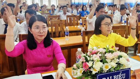 HĐND xã Ba Chúc tổ chức kỳ họp thứ 3, thông qua nhiều nội dung quan trọng