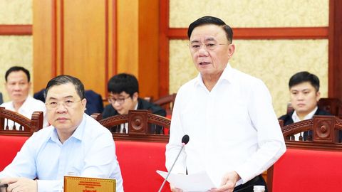 Thường trực Ban Bí thư chủ trì họp rà soát công tác tổ chức phục vụ Đại hội Đảng XIV