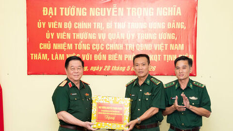 Đại tướng Nguyễn Trọng Nghĩa thăm, làm việc với Đồn Biên phòng Cửa khẩu quốc tế Tịnh Biên