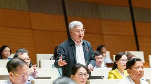 Tạo hành lang pháp lý nâng cao hiệu quả quản lý viên chức