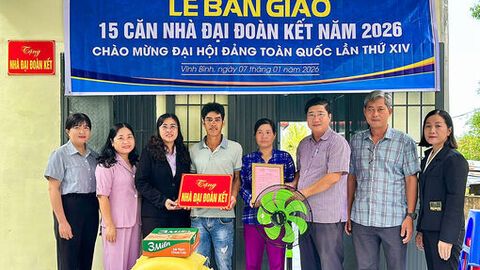 Tết sớm trong những căn nhà đại đoàn kết