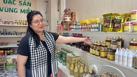 Phụ nữ bắt nhịp kinh doanh số