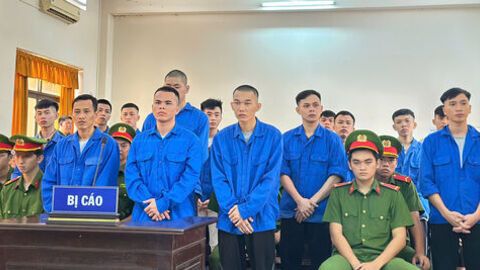 Hai nhóm hỗn chiến, 15 bị cáo lãnh hơn 86 năm tù